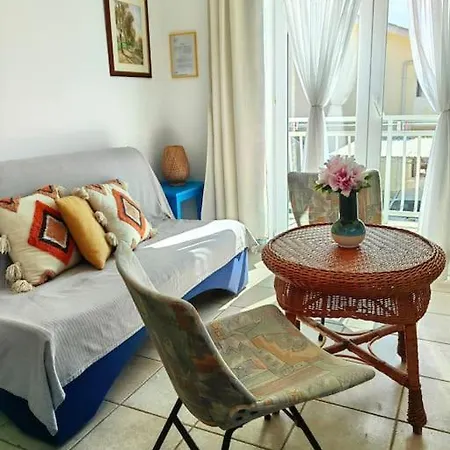 Near Beach For 2person Apartment Banjole