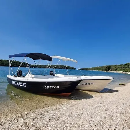 Near Beach For 2person * Banjole