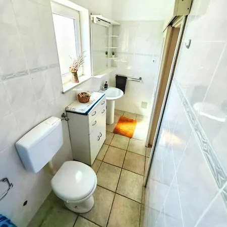 Apartment Near Beach For 2person